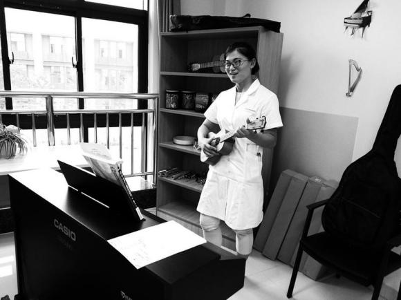 感受陕西省首个音乐治疗室 开一剂叫音乐的药